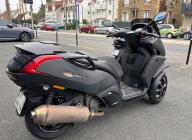 PEUGEOT METROPOLIS 400 BLAK EDITION