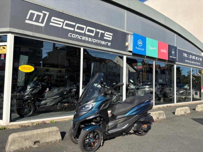 PIAGGIO MP3 530 HPE EXCLUSIVE
